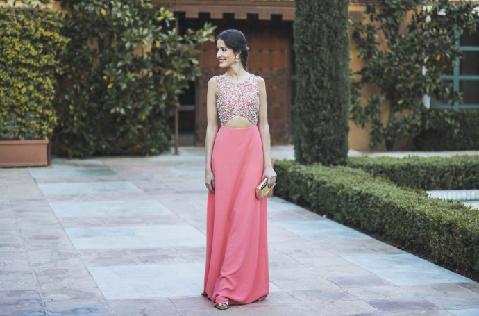 vestido aster largo color coral con lentejuelas