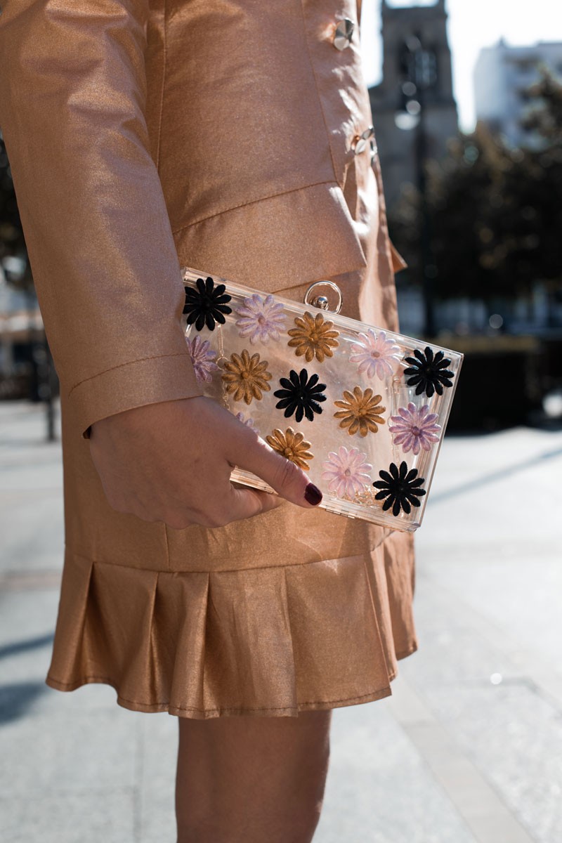 clutch metacrilato flores terciopelo de apparentia