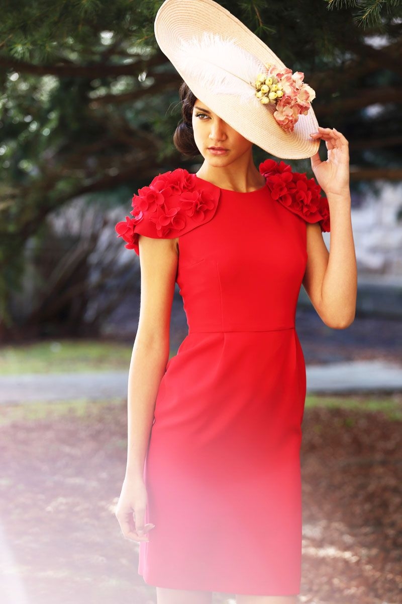 vestido corto rojo flores invitada apparentia